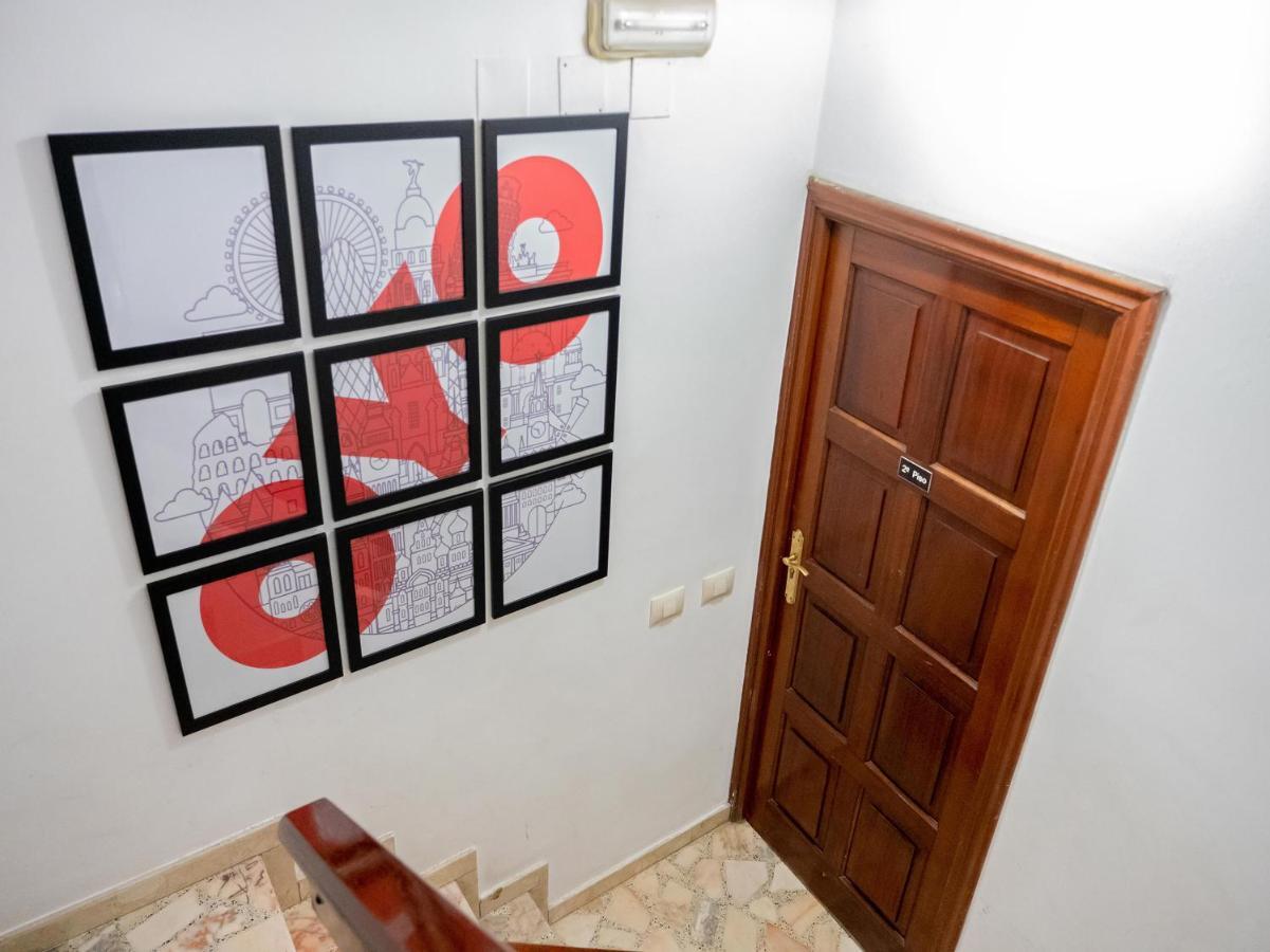 Oyo Hospedaje La Tita Santiago de Compostela Exterior foto